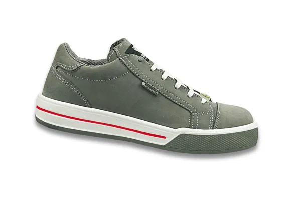 Bild: ESD-Schuhe als Sneakers