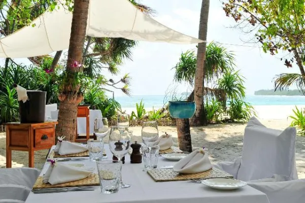 Sun Resorts erweitert Gastronomie: Insel-Restaurants im Le Touessrok, Mauritius und auf Kanuhura, Malediven Bild: Sun Resorts erweitert Gastronomie: Insel-Restaurants im Le Touessrok, Mauritius und auf Kanuhura, Malediven