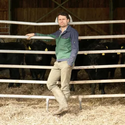 Bild: "In der Mitte der Nahrungskette": Wie Sven Lindauer vom Metzger zum Bauern wurde