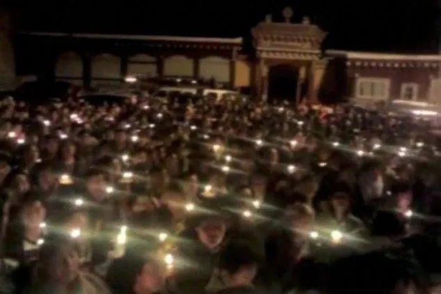 Videoclip der dramatischen Geschehnisse in Tawu in Osttibet aufgetaucht Bild: Videoclip der dramatischen Geschehnisse in Tawu in Osttibet aufgetaucht