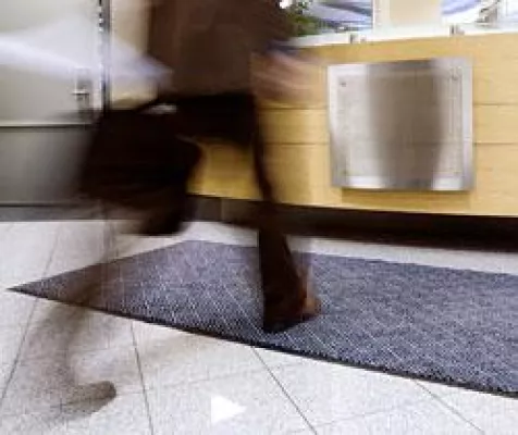 Bild: Schmutzfangmatten von Urzinger: Antistatisch und rutschsicher