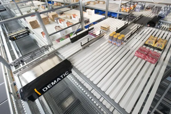 Bild: Dematic präsentiert neues Release des Warehouse-Management-Systems DC Director® mit der Version 3.7