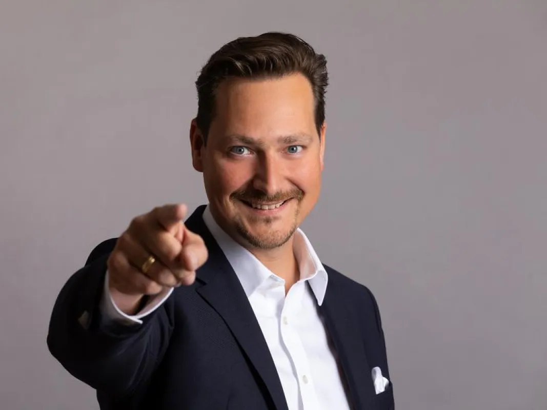 Freude bei Philipp Kadel: Die DIAGONAL Gruppe ist jetzt ein Payment Service Provider.
