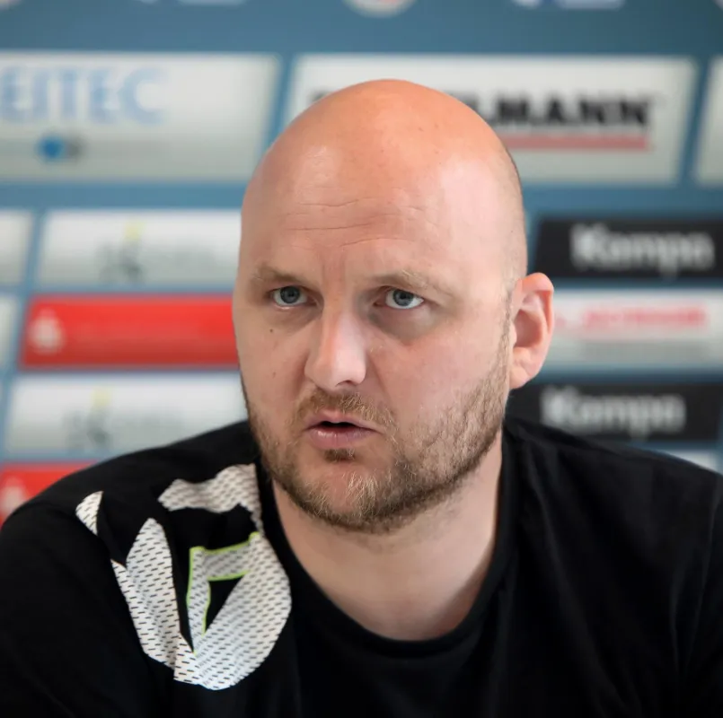 (Jocki_Foto, Erlangen) – HC-Trainer Eyjolfsson: Das wird es ein schweres Spiel gegen Leipzig