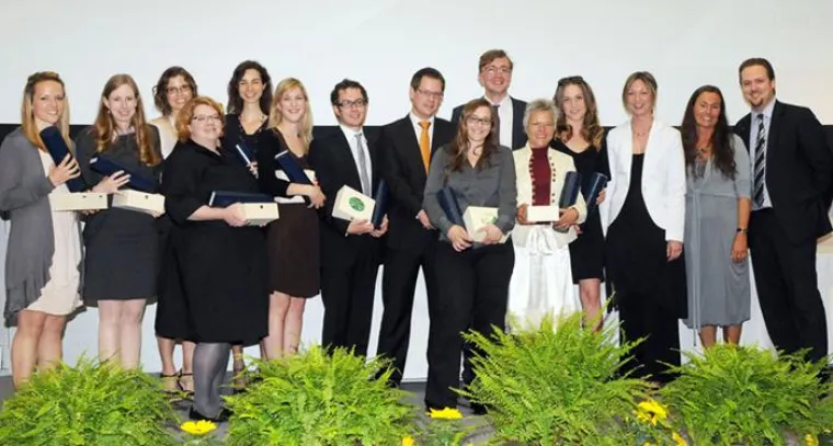 Berufsbegleitend die eigene Führungskompetenz entwickeln Bild: Berufsbegleitend die eigene Führungskompetenz entwickeln