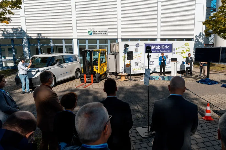 Projekt eMobiGrid: Flexible E-Ladeinfrastruktur als Booster für die Verkehrswende Bild: Projekt eMobiGrid: Flexible E-Ladeinfrastruktur als Booster für die Verkehrswende