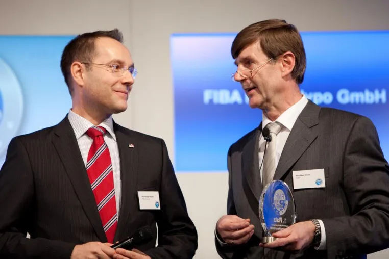 FIBA ImmoHyp GmbH®: Karlsruher Baugeldvermittler zum bundesweit besten Baugeldvermittler 2009 gekürt Bild: FIBA ImmoHyp GmbH®: Karlsruher Baugeldvermittler zum bundesweit besten Baugeldvermittler 2009 gekürt
