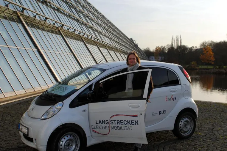 Bild: E-Mobilität: BBB-Mitarbeiter als Testpilot