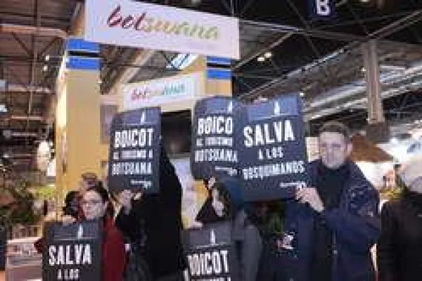 Bild: Proteste bei internationaler Tourismusmesse in Madrid