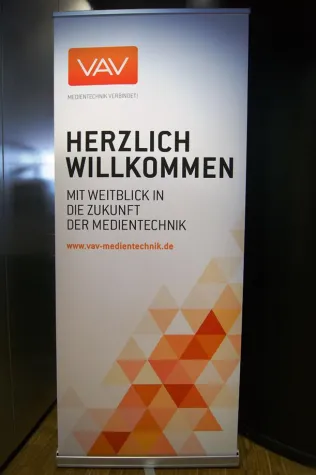 Fachmesse und Vorträge zur Zukunft der Konferenztechnik Bild: Fachmesse und Vorträge zur Zukunft der Konferenztechnik