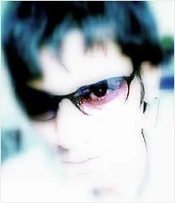 Bild: Straffung des Bauch mittels Bauchstraffung / Bauchdeckenstraffung