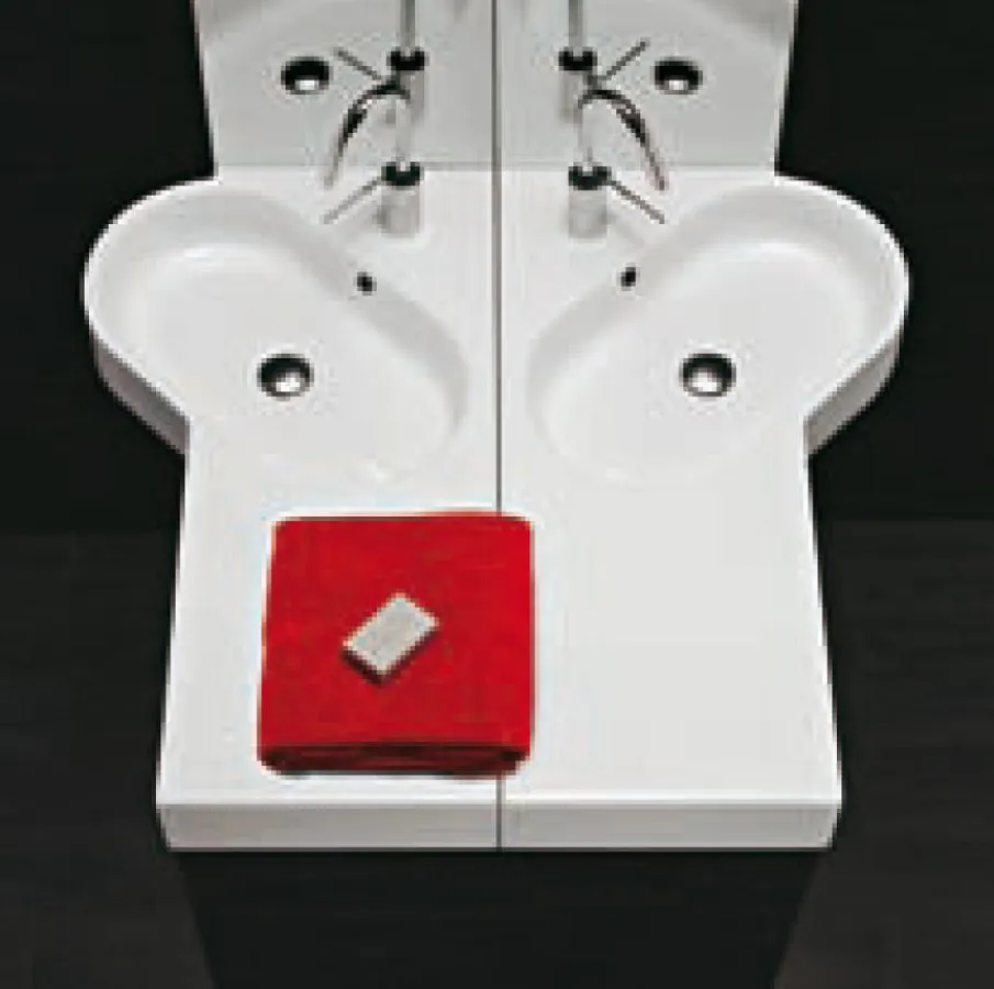 Aktuelle Modellbäder präsentiert SYSTEMBAD in einer Ausstellung.