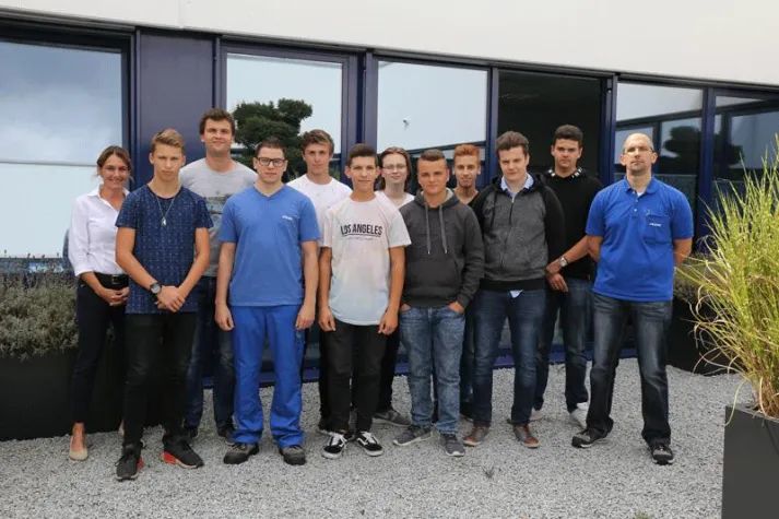 Bild: Neuer Ausbildungsjahrgang bei KRAMSKI gestartet