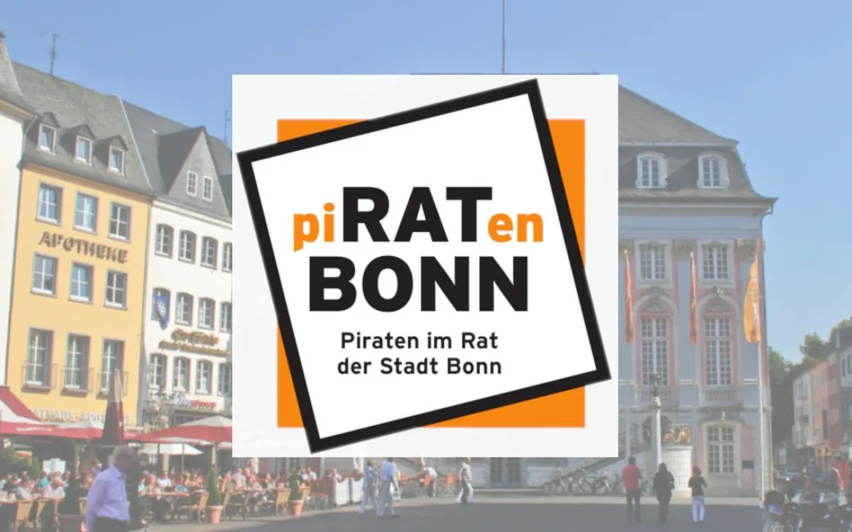 Logo der Piraten-Ratsgruppe vor dem Alten Rathaus