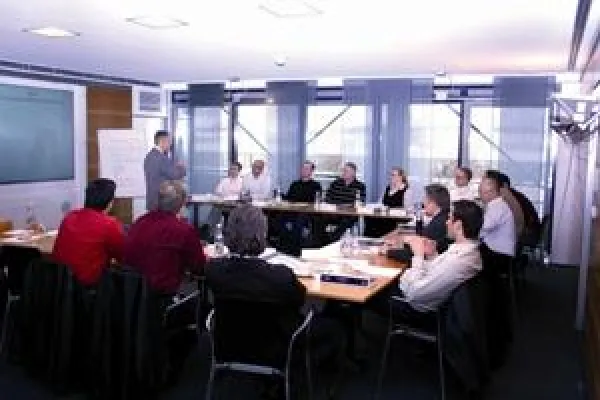 Bild: DLS-Seminarreihe bei KLAFS - Weltmarktführer für Sauna