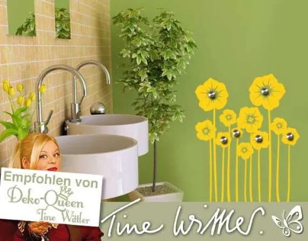 Bild: Hängepartie als Happy End: Wandtattoos mit Haken von klebefieber.de