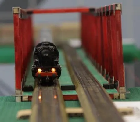 Bild: DIE MODELLBAHN rollt wieder gen München