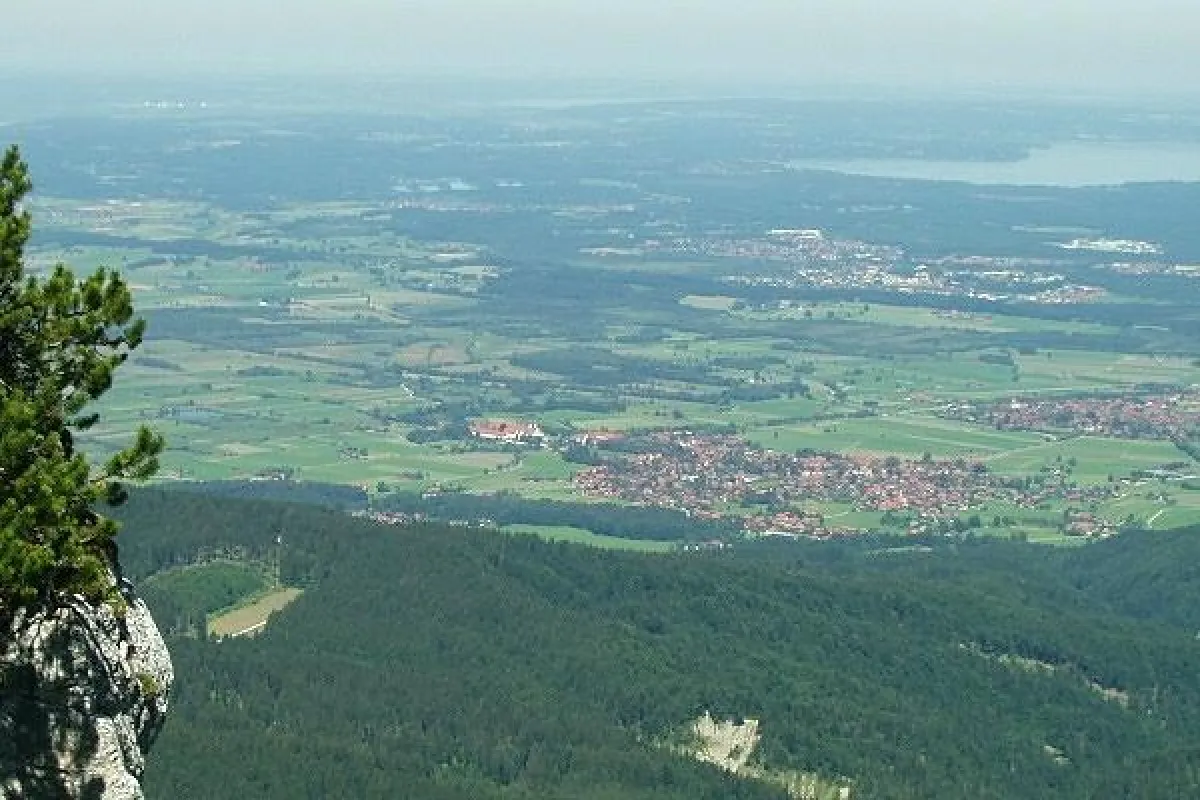 Christen verschiedener Konfessionen kommen in Benediktbeuern zum ökumenischen Gespräch zusammen