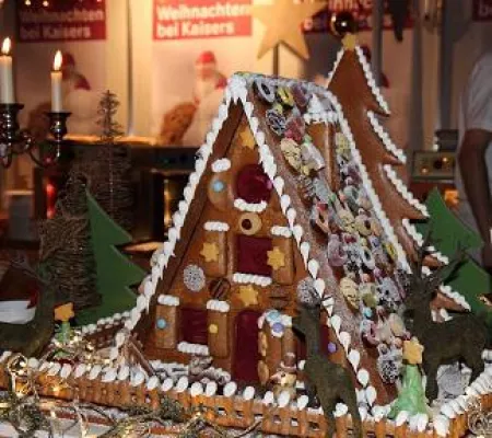 Bild: Immobilien-Versteigerung: 3.500 Euro zu Gunsten der Freiburger Tafel