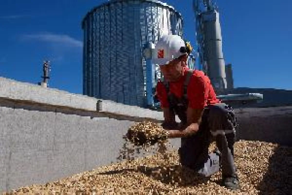 Pellet-Anlieferung in Augsburg. (Foto: Präg)