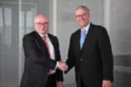 Faurecia und ZF unterzeichnen strategische Partnerschaft Bild: Faurecia und ZF unterzeichnen strategische Partnerschaft