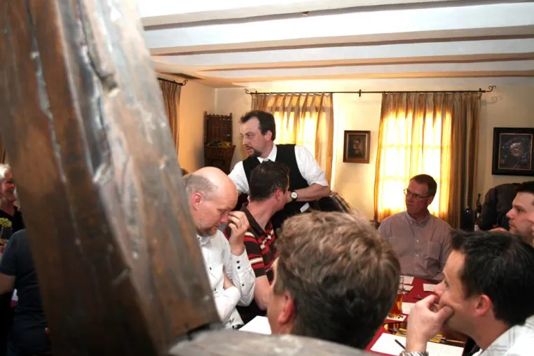 Erste Whiskyverkostung im Traubenwirt Hangelar ein voller Erfolg Bild: Erste Whiskyverkostung im Traubenwirt Hangelar ein voller Erfolg