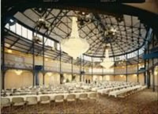 Bild: Zukunftsraum Schule. Fachkongress zur nachhaltigen Sanierung von Schulgebäuden