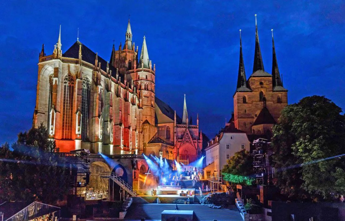 Domstufenfestspiele Erfurt - Theater barrierefrei - Foto: L. Edelhoff/ETMG