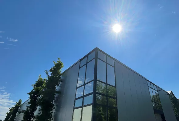 Bild: HAVERKAMP-Sonnenschutzfolie glänzt als Testsieger bei Stiftung Warentest