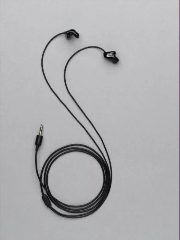 Sind seit einem Jahr Platz 1 der HIFI-Test-Charts - die InEar-Kopfhörer REALsound by ReSound, die ausschließölich über den Hörgeräte-Fachhandel bezogen werden können (Foto: ReSound)