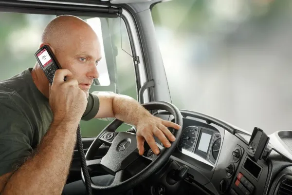 Bild: IAA 2016: pei tel präsentiert neue Funktionen für PTCarPhone 5 Serie