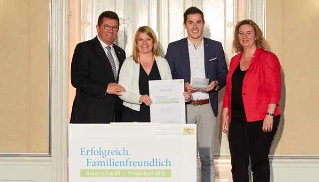 Bild: Baufritz gehört zu den familienfreundlichsten Unternehmen in Bayern