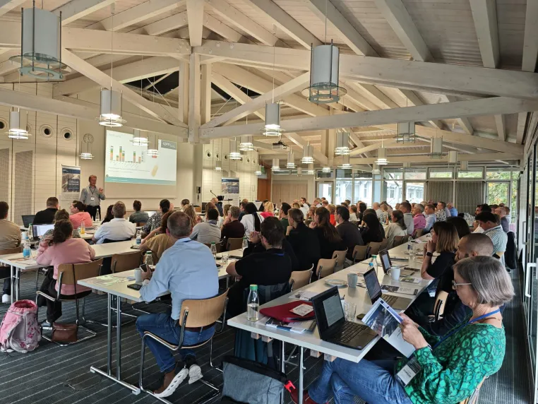 Bild: 11. Karlsruher Lebensmittelsymposium: Lebensmittelsicherheit braucht eine neue Stelle im Unternehmen