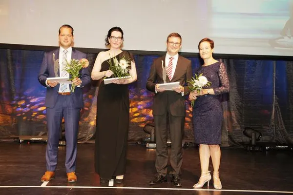 Weiter auf Erfolgskurs: mworks GmbH aus Uetersen beim Großen Preis des Mittelstandes ausgezeichnet Bild: Weiter auf Erfolgskurs: mworks GmbH aus Uetersen beim Großen Preis des Mittelstandes ausgezeichnet