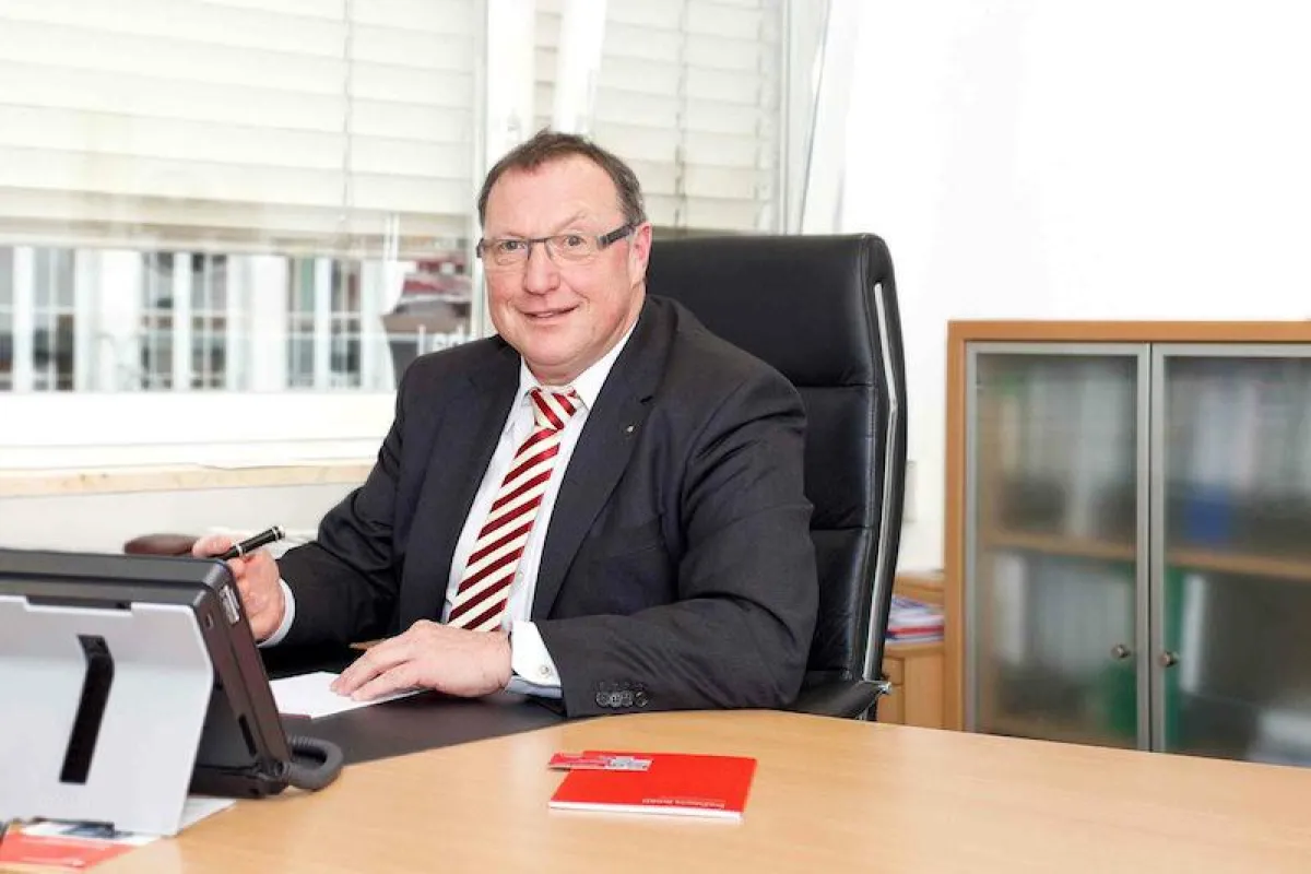 Udo Giesen und sein Team der ProFinanz GmbH beraten zum verantwortungsvollen und richtigen Umgang
