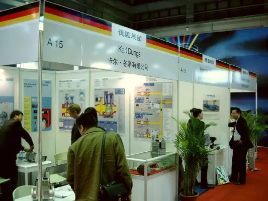 Bild: Deutsche Gaswirtschaft präsentiert sich auf GAS CHINA 2004