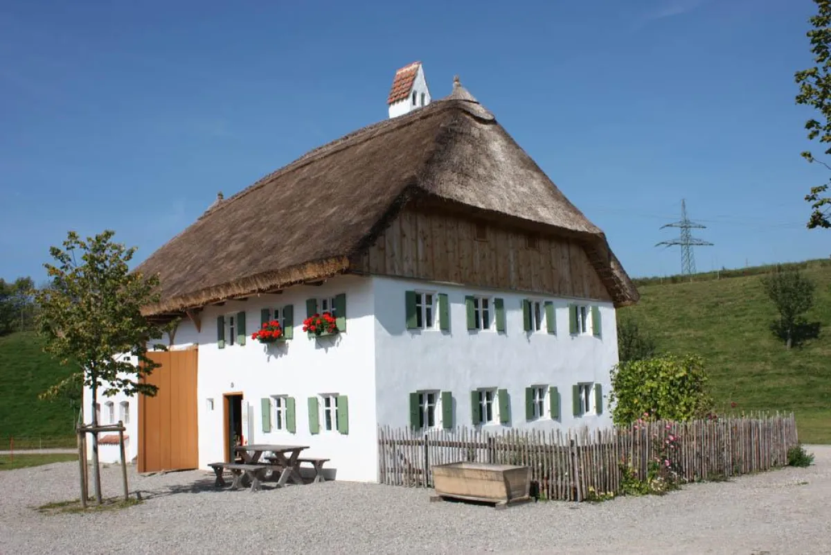 Transolziertes Staudenhaus im Bauernhofmuseum Illerbeuren - JaKo Baudenkmalpflege - unika Haus