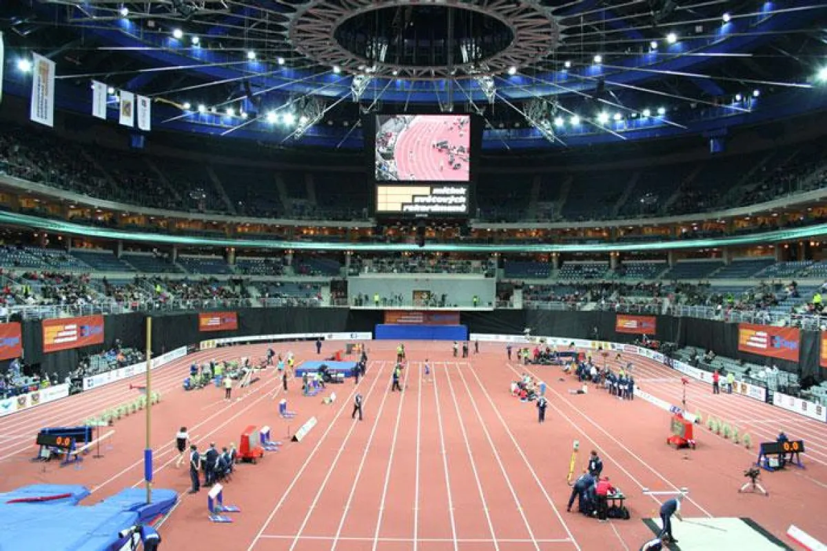Indoor-Laufbahn in der O2 Arena in Prag (Foto: 2M, frei zur Veröffentlichung bei Namensnennung)