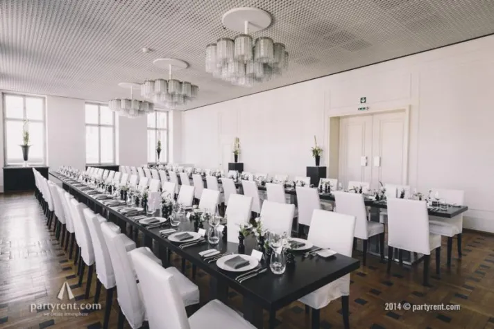 Bild: Hochzeitszeremonie im Herzen Berlins