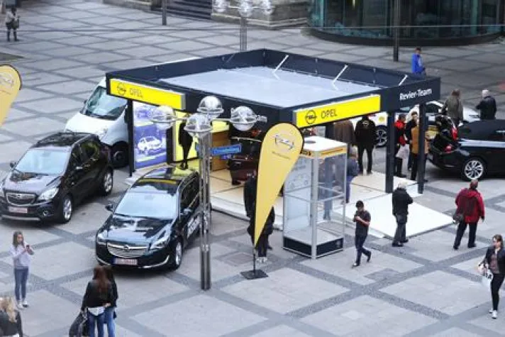 Bild: Mobiles Autohaus räumt auf der 16. EAA mit Vorurteilen auf