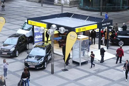 Mobiles Autohaus räumt auf der 16. EAA mit Vorurteilen auf Bild: Mobiles Autohaus räumt auf der 16. EAA mit Vorurteilen auf