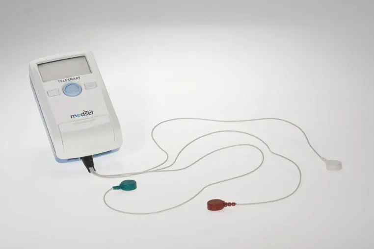 Bild: Vorstellung des ersten EKG-Rekorder mit Mikrobrennstoffzelle auf dem EAS Statusseminar des VDI-VDE-IT/Berlin