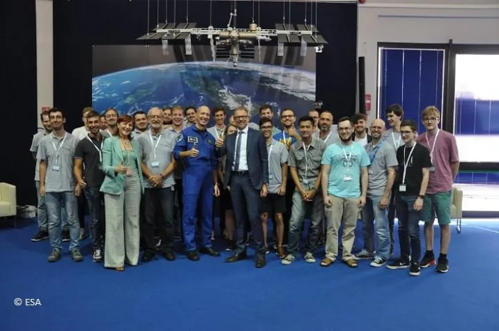 Bild: Bahnbrechende Linked Open Data Tools verhelfen dem Gewinner des Space App Camps zum Sieg