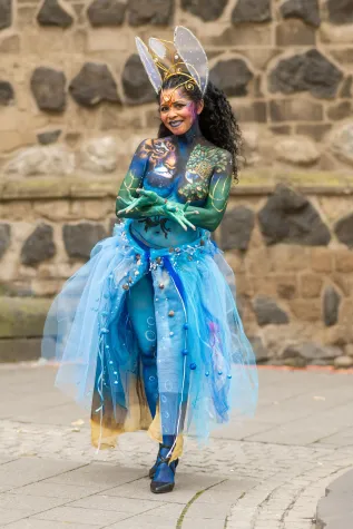 Bild: Live Bodypainting in der Bonner Innenstadt