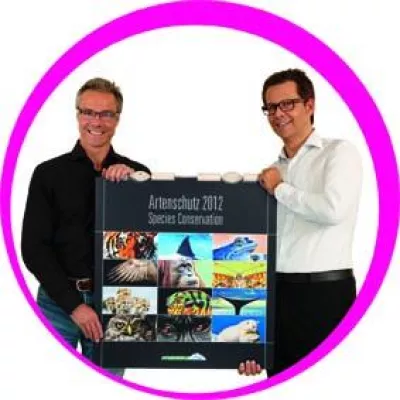 Emmerich Exclusivbrillen unterstützt den Artenschutzkalender 2012 Bild: Emmerich Exclusivbrillen unterstützt den Artenschutzkalender 2012