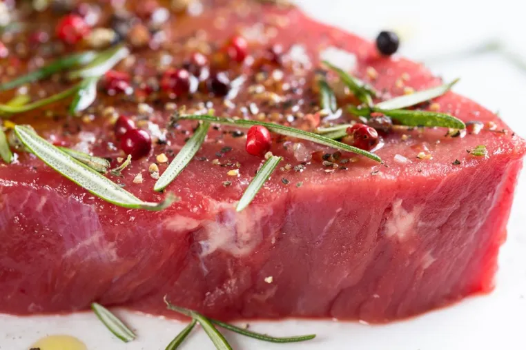Regional und nachhaltig: Fleischqualität, die man schmeckt! Bild: Regional und nachhaltig: Fleischqualität, die man schmeckt!