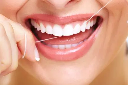 Bild: Hydroxylapatit – Kann diese Substanz den Zahnschmelz reparieren?