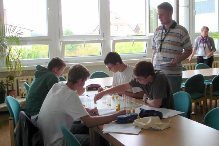 Bild: „ego.-on tour“ begeisterte junge Existenzgründer in Spe mit praxisnahem Einblick in die Wirtschaftswelt