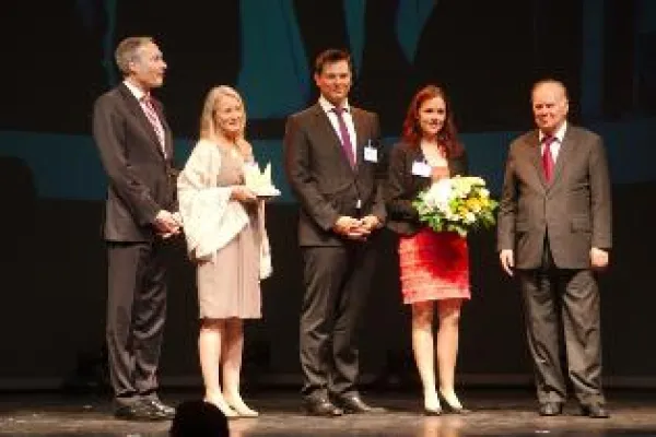 Bild: global office – das beste junge DFV-Franchisesystem der letzten fünf Jahre