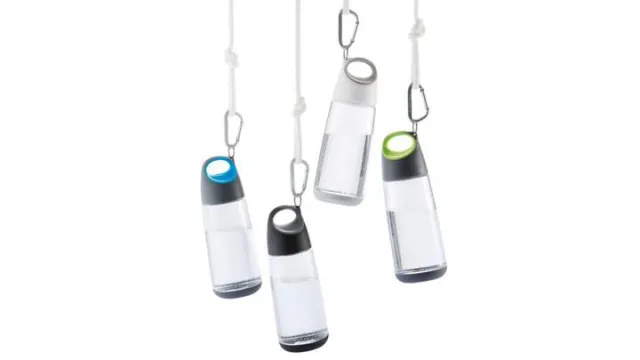 Bild: Die Karabiner-Flasche Bopp Mini neu im Red Dot Shop